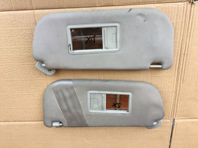 Coppia Alette Parasole con Gancetti Alfa Romeo 156 anno 2004