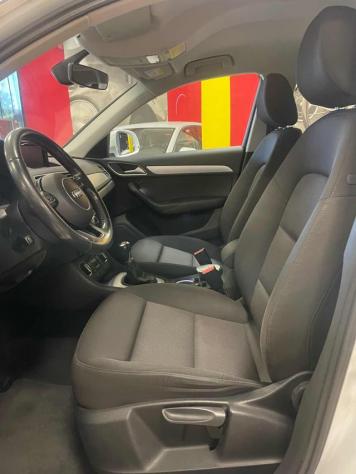 AUDI Q3 2.0 TDI 120 CV E6 *NAVI/CLIMA/BLUETOOTH* rif. 23805608 - Foto 9