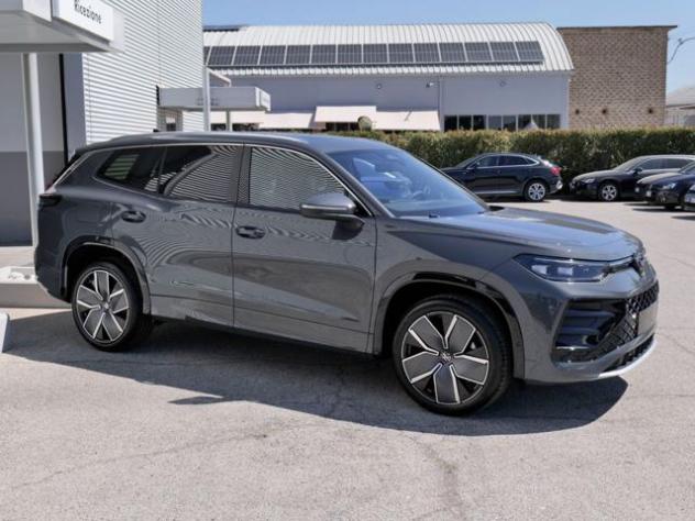 VOLKSWAGEN Tayron 2.0 Tdi 193cv 4motion R-Line Plus Dsg 7p rif. 23830948 - Foto 4