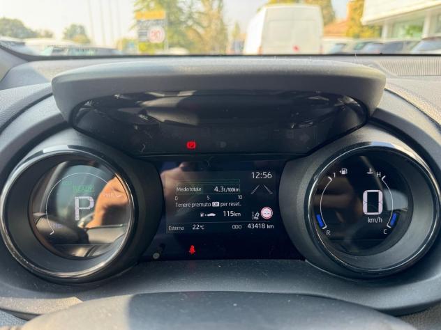 Toyota Yaris Yaris 1.5h Lounge - Foto 10