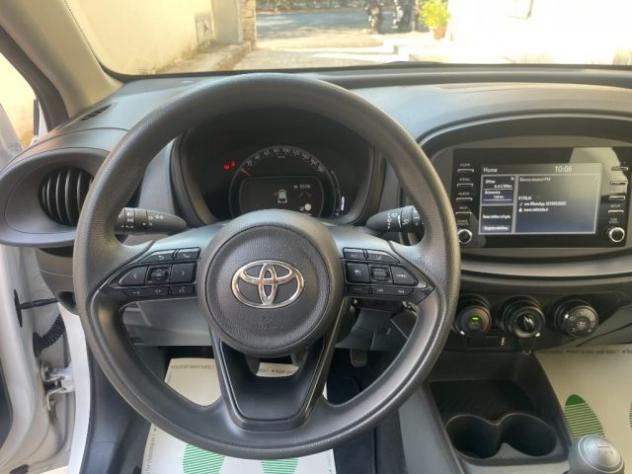TOYOTA Aygo X 1.0 72 CV Active rif. 23972379 - Foto 9