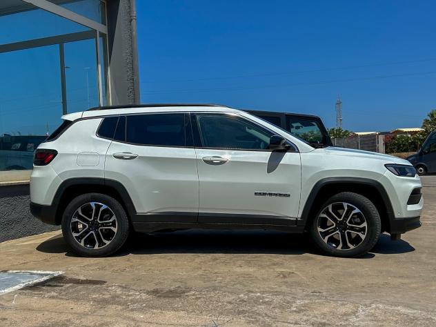 Jeep Compass 1.3 Turbo T4 190 CV PHEV AT6 4xe Limited - Foto 3
