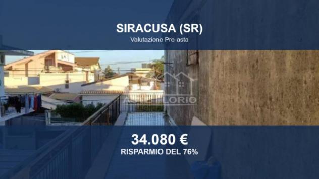 Immobile in asta di 180 m² con più di 5 locali e box auto in vendita a Siracusa