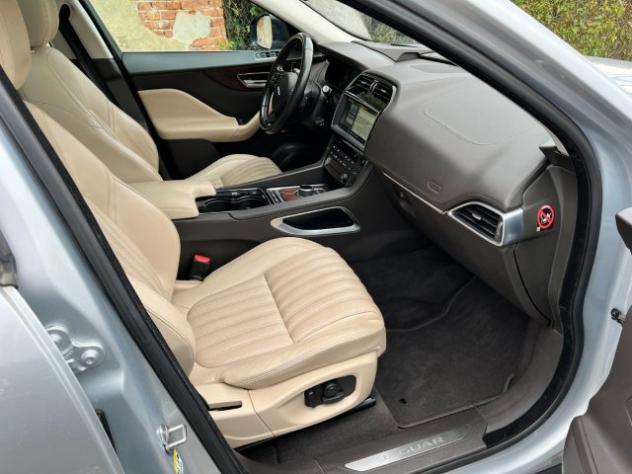 JAGUAR F-Pace 3.0 D V6 300 CV AWD aut. PORTFOLIO rif. 24136275 - Foto 7