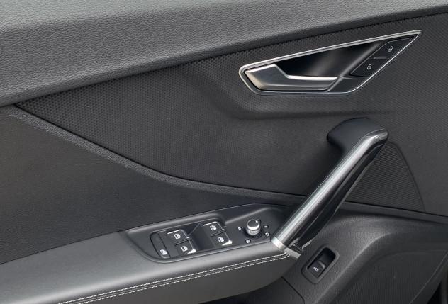 Audi Q2 S Line interno ed esterno 2.0 TDI 150CV s-tronic 35 - Foto 9