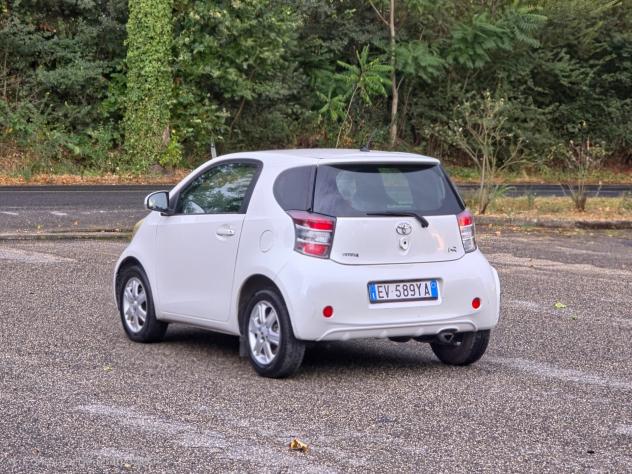 Toyota iQ 1.0 Sol CV-68 E4 Manuale NEO 2010 - Foto 4