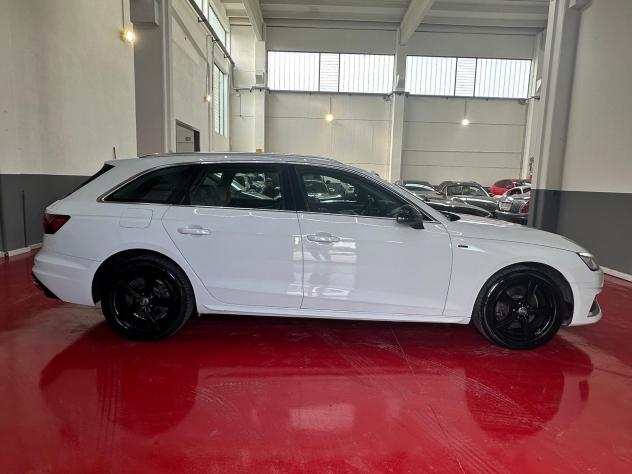 Audi A4 Avant 35 TDI/163 CV S tronic line edition - Foto 6