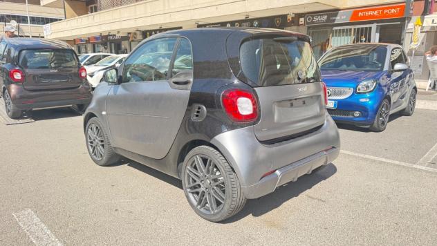 Smart ForTwo BRABUS 0.9 Turbo twinamic LED NAVI KAMERA PDC BLUETOOTH CERCHI 17 - Foto 4