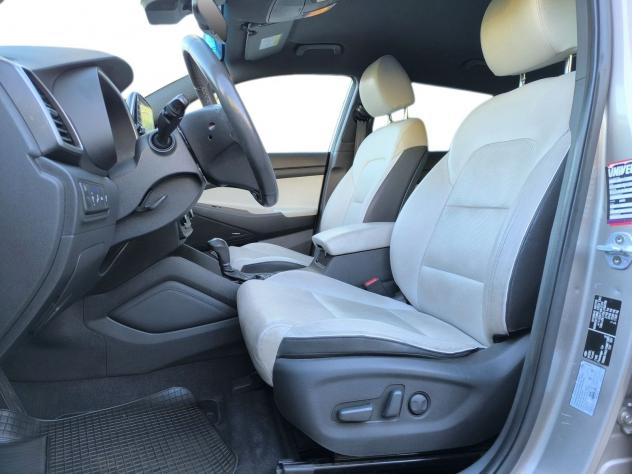 Hyundai Tucson 1.6 CRDI 136 HP EXELLENCE AUTOMATICA NEOPATENTATI - Foto 8
