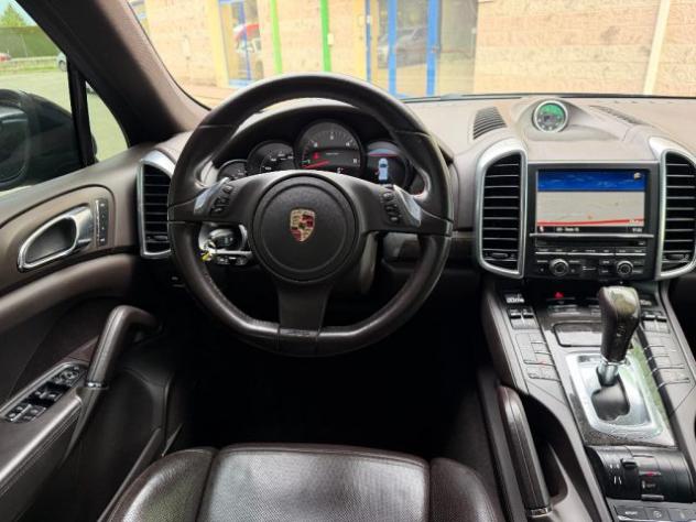 PORSCHE Cayenne 3.0 V6 TDI 245CV TIPTRONIC TETTO PANORAMICO rif. 24180600 - Foto 8