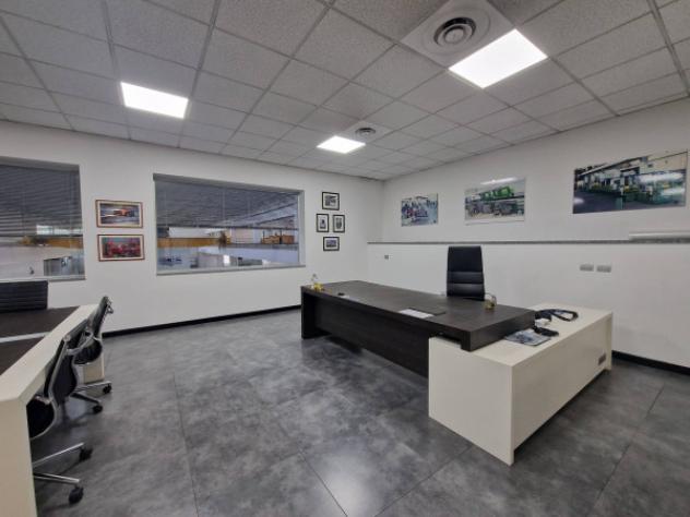 Immobile di 13920 m² con più di 5 locali in affitto a Abbiategrasso - Foto 10