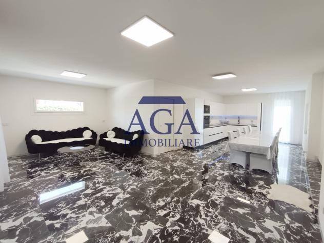CASA INDIPENDENTE di 4 vani e di 130 mq (MASSANZAGO) rif. CR68_17 - Foto 6