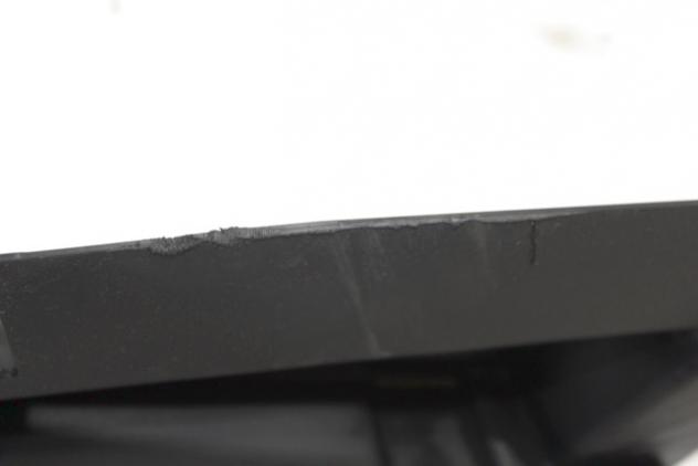 DEFLETTORE COVER DESTRA FORCELLONE HARLEY DAVIDSON SPORTSTER XL 883N IRON 2009 - 2011 60435-04B DEBRIS DEFLECTOR PICCOLI GRAFFI - Foto 3