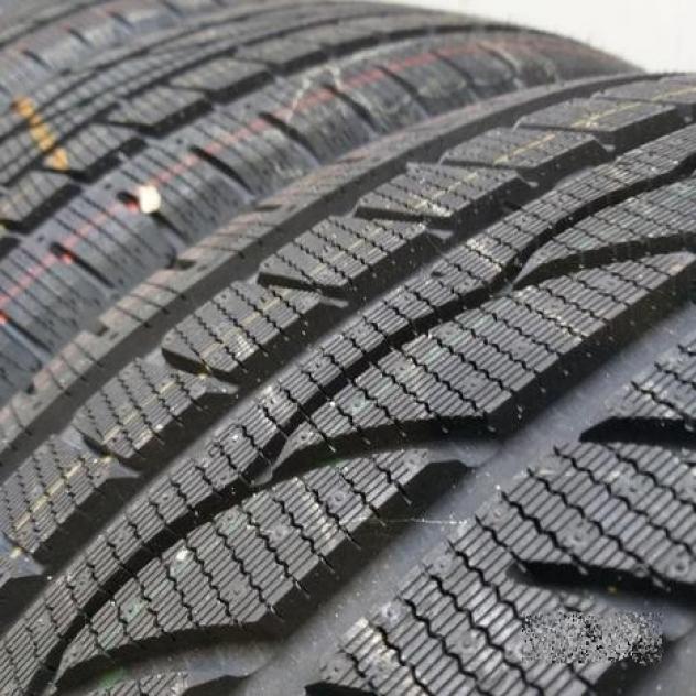 2 gomme 245 45 18 royalblack a27649 - Foto 2