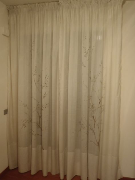 Tenda in cotone dipinta a mano