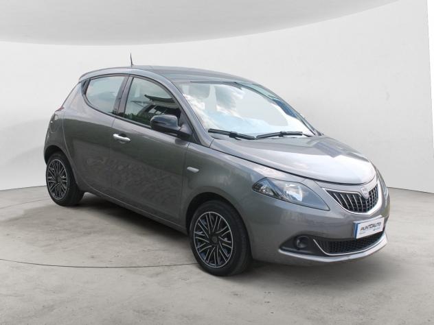 Lancia Ypsilon 1.0 FireFly 5 porte S&S Hybrid Gold - Foto 3