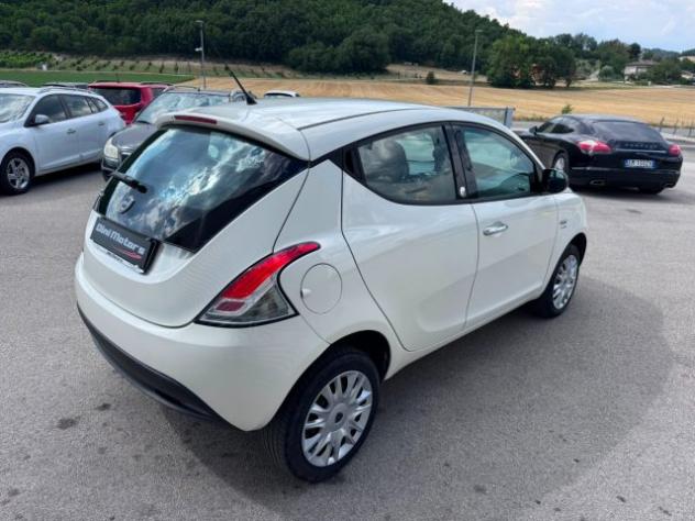 LANCIA Ypsilon 0.9 TwinAir 85 CV 5 porte Metano Ecochic Silver rif. 23873896 - Foto 7