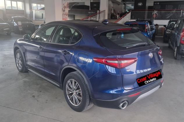 Alfa Romeo Stelvio Stelvio 2.2 t Executive Q4 210cv auto - Foto 4