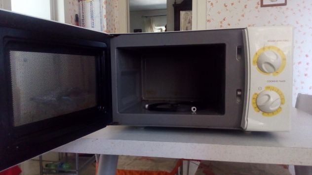Microonde Sfornatutto De'Longhi modello MK4020 per pezzi di ricambio - Foto 5