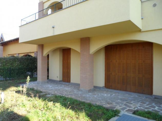 APPARTAMENTO di 3 vani e di 120 mq (CAVENAGO DI BRIANZA) rif. IGC 3 LOCALI CON TAVERNA - Foto 4