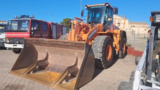 DOOSAN DL300-5 PALA GOMMATA WHEEL LOADER rif. 23934793 - Foto 2
