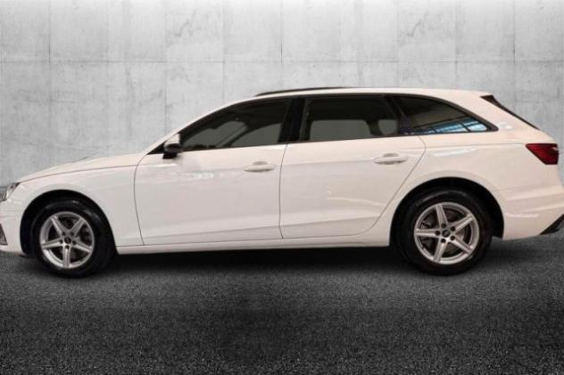 AUDI A4 Avant 30 TDI/136 CV S tronic rif. 24048819 - Foto 3