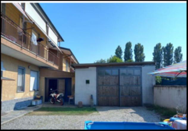 Immobile in asta di 396 m² con più di 5 locali e box auto doppio in vendita a Trino - Foto 3