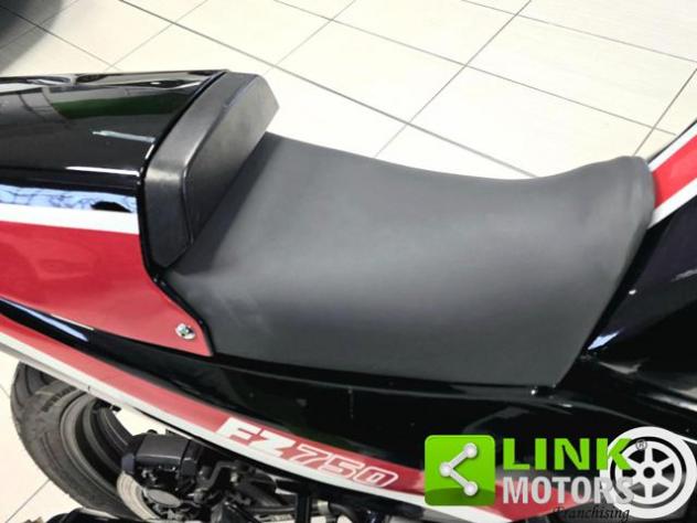 YAMAHA FZ 750 PRIMA SERIE rif. 23288015 - Foto 9