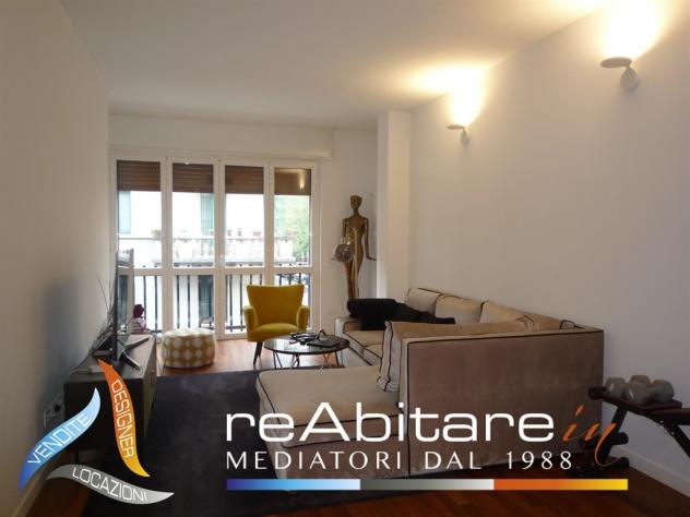 Elegante trilocale parzialmente arredato (cucina e bagno) - Foto 6