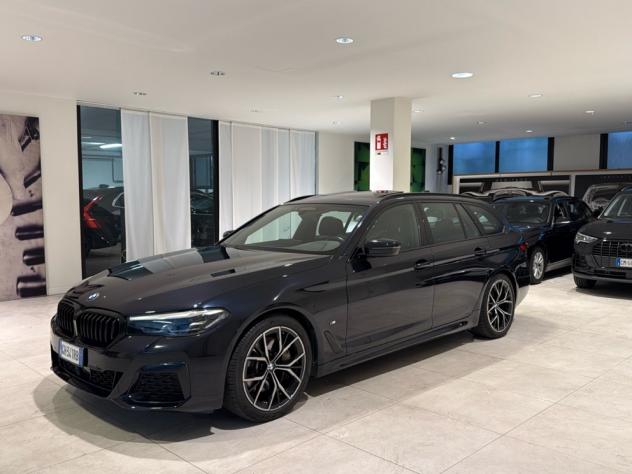 BMW Serie 5 530d 48v 249cv xDrive Msport Touring Tetto m sport