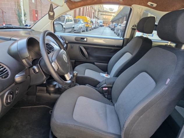 Volkswagen New Beetle 1.6 benzina 102CV 2007 - Foto 3