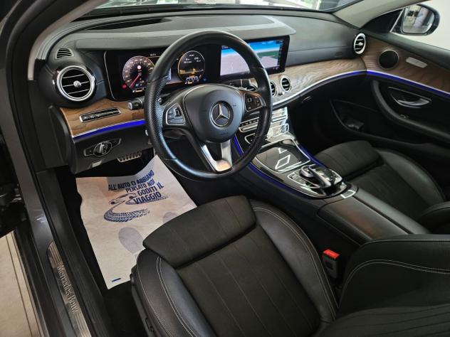 Mercedes-Benz Classe E 220 D SW All-Terrain d Premium 4matic auto - GANCIO TRAINO - Foto 8
