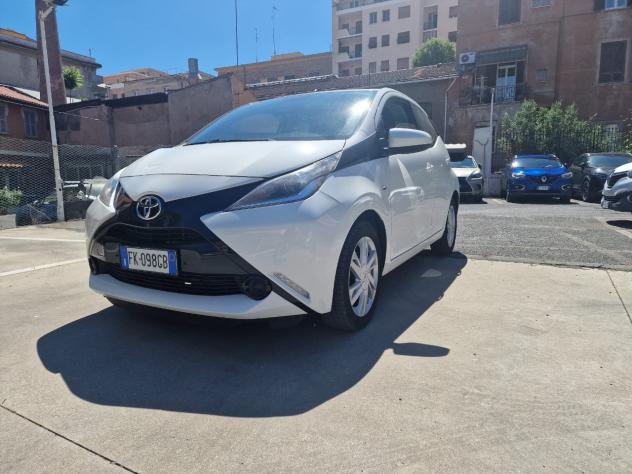 Toyota Aygo 5 Porte Aygo 5p 1.0 x-cite m-mt - Foto 2