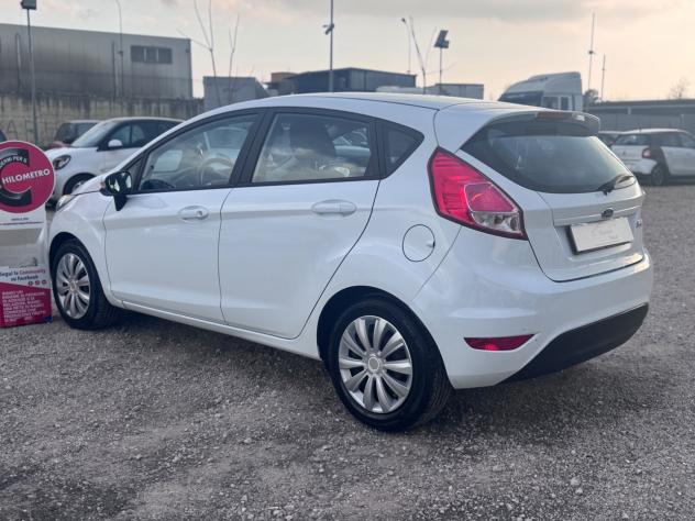 Ford Fiesta 1.5 TDCi 75CV 5 porte Titanium - Foto 6