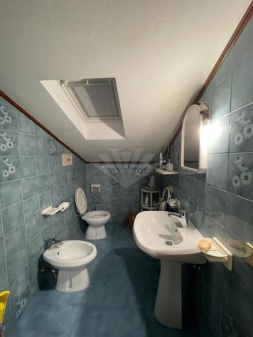 VILLA A SCHIERA di 10 vani e di 150 mq (PIETRASANTA - Fiumetto) rif. 066/VV - Foto 14