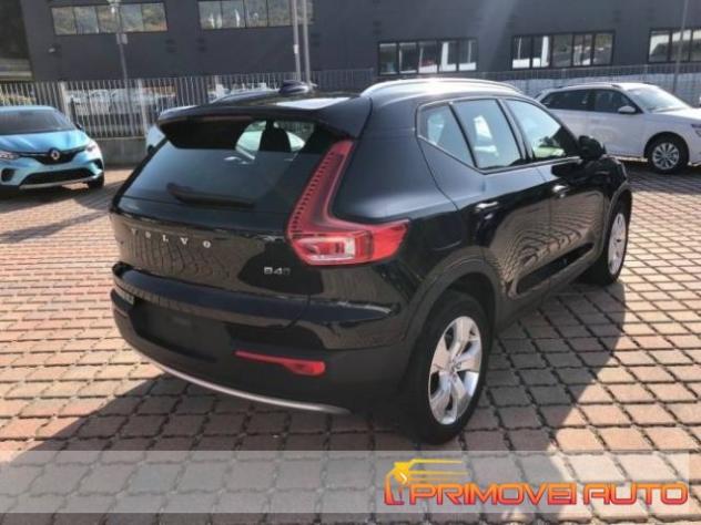VOLVO XC40 B4 AWD Geartronic Momentum Pro rif. 19105153 - Foto 6