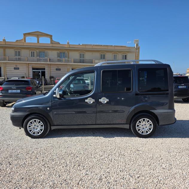 Fiat Doblo 1.9i 16V cat Malib - Foto 8