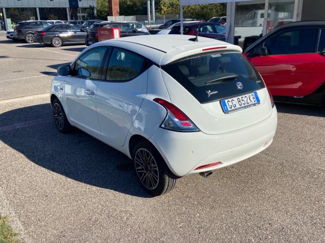 Lancia Ypsilon Ypsilon 1.0 FireFly 5 porte S&S Hybrid Ecochic Gold - Foto 6