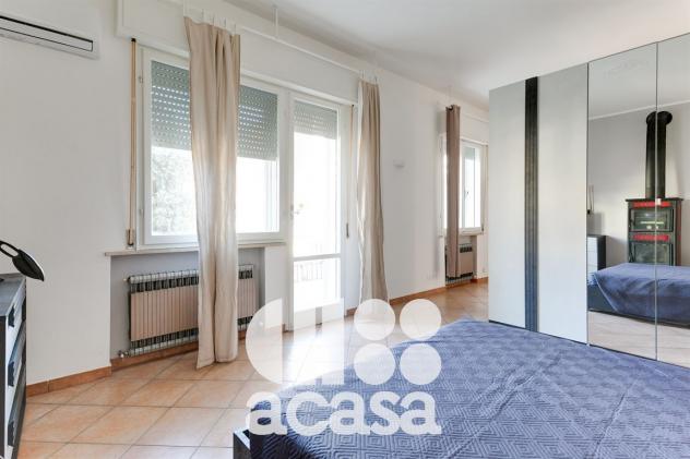 BELLISSIMO APPARTAMENTO CON 3 CAMERE DA LETTO - Foto 5