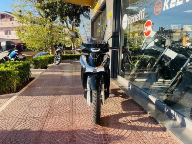 HONDA SH 150 TUTTO INCLUSO ANCHE PASSAGGIO! MINI RATE rif. 24052061 - Foto 4