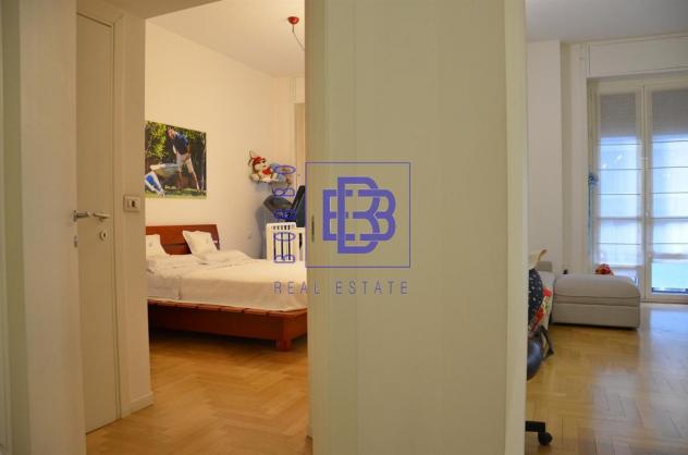 Bilocale ampio con balcone - Foto 11