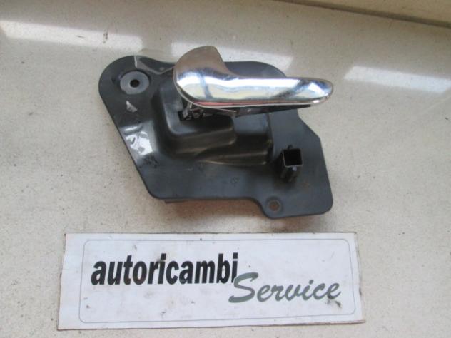 13121873 MANIGLIA INTERNA PORTA POSTERIORE SINISTRA OPEL MERIVA A 1.6 B 77KW 5M 5P (2007) RICAMBIO USATO 13121860 13121864