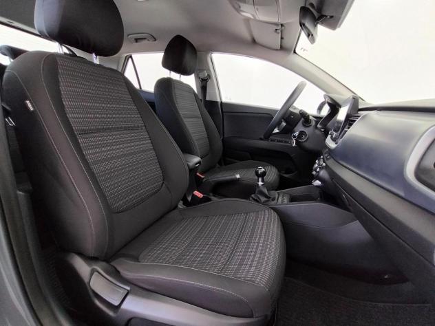 Kia Stonic 1.2 DPI Urban - Foto 3