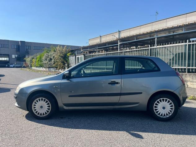 Fiat Stilo 1.9 JTD 3P 100 CV - Foto 3