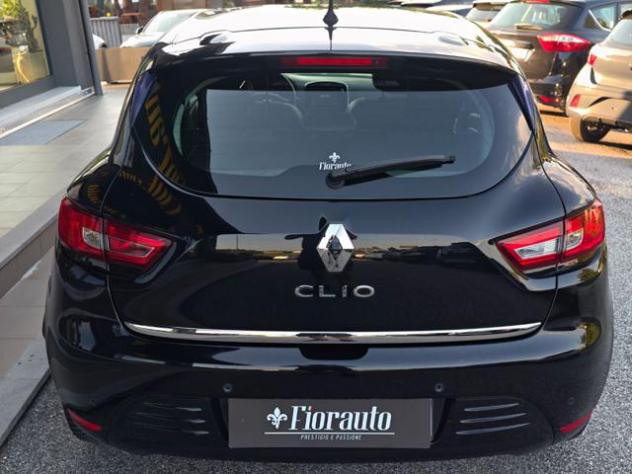RENAULT Clio 1.2 75 CV 5 porte Duel rif. 24066520 - Foto 4