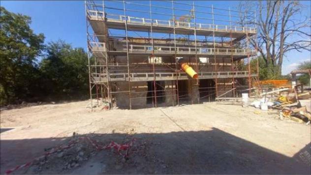 Immobile in asta di 430 m² in vendita a Carpi - Foto 2