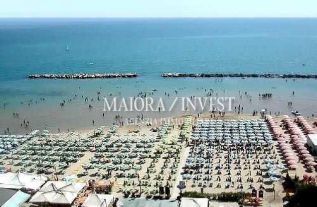 Albergo con mura in vendita a Grottammare