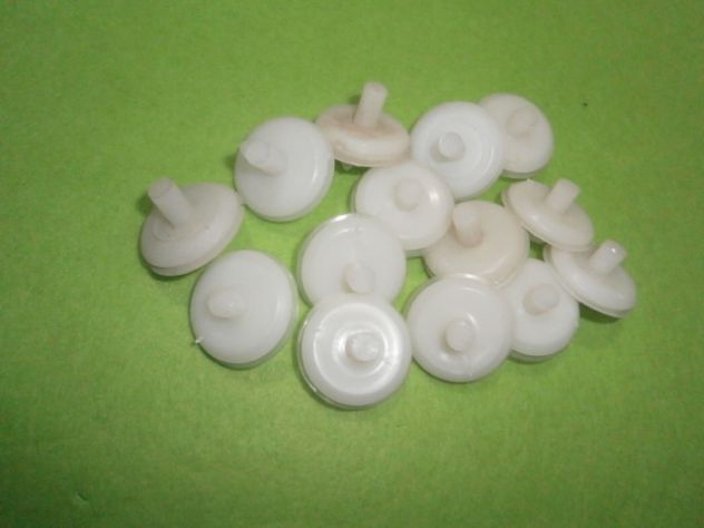 Mollette ganci clip fissaggio modanature profili sottoporta Fiat 128 B CL RALLY - Foto 4
