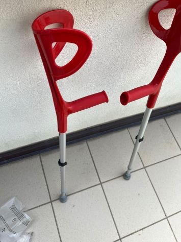 Stampelle ortopediche per avambraccio in alluminio altezza regolabile - Foto 4