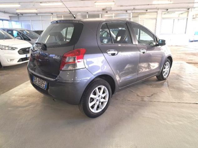TOYOTA Yaris 1.3 5 porte Sol rif. 23719367 - Foto 3
